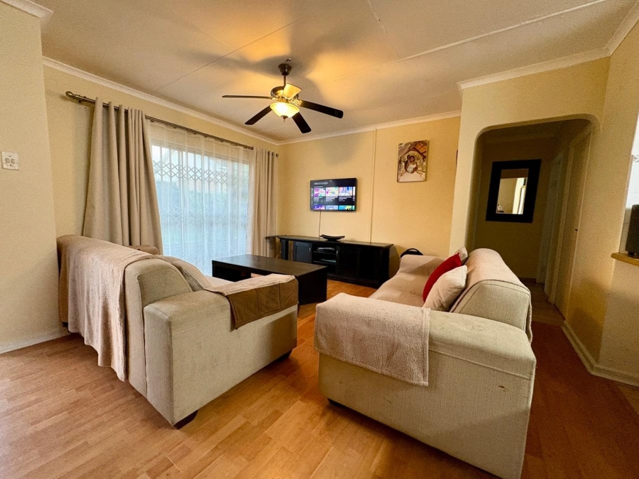 2 Bedroom Property for Sale in Beacon Bay Eastern Cape